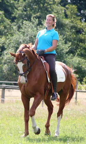 Nicole Hintenlang mit Adi